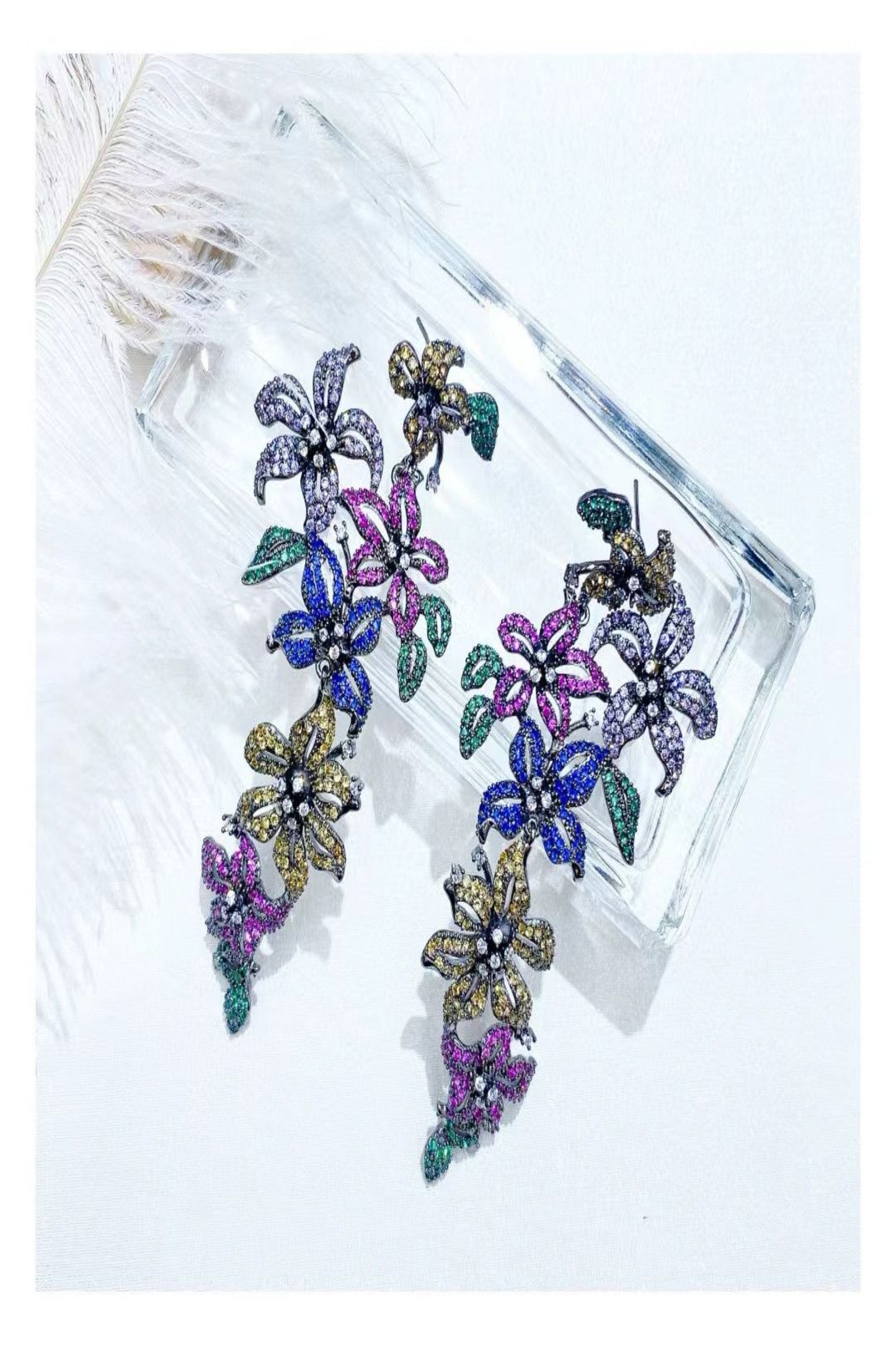 Ariadne Earring