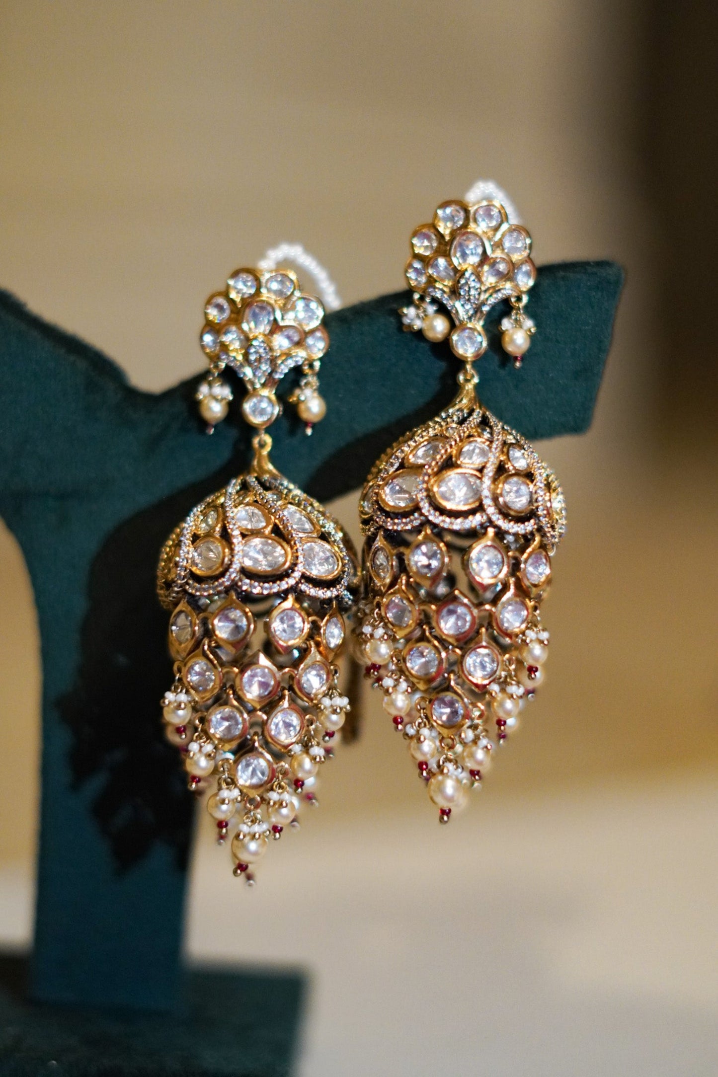 Zeenat Jhumkas